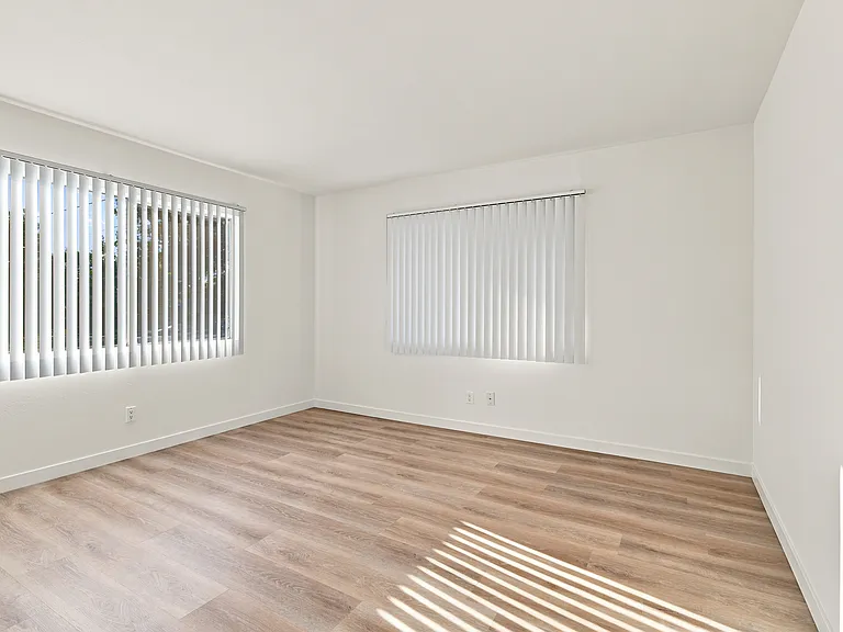 1799 N Hollywood Way #J — Photo 17