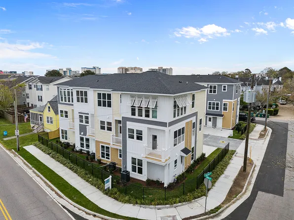 933 Baltic Ave, Virginia Beach, VA 23451
