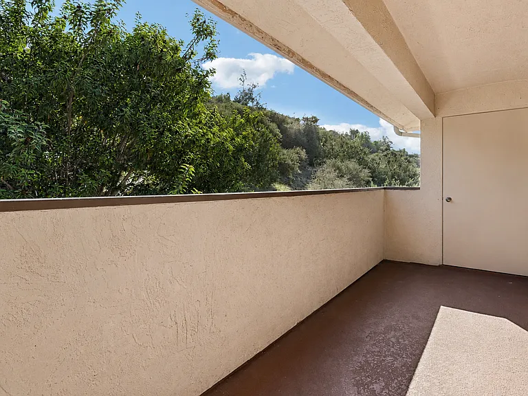 The Ridge Apartments in City Heights — Photo 42