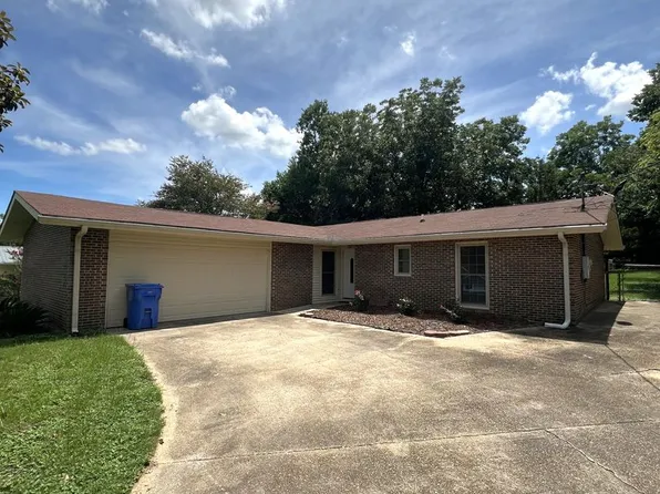 204 Heritage Blvd, Enterprise, AL 36330