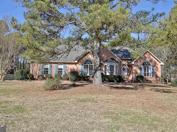 125 Healey Pass, Tyrone, GA 30290