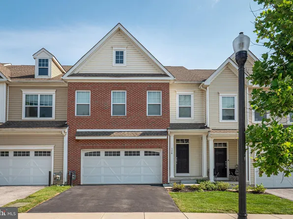 108 Bowery Ln, Downingtown, PA 19335