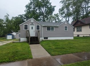 307 W Ells Ave, Champaign, IL 61820