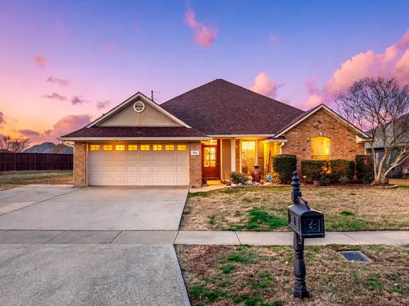 5003 General Polk Dr, Bossier City, LA 71112