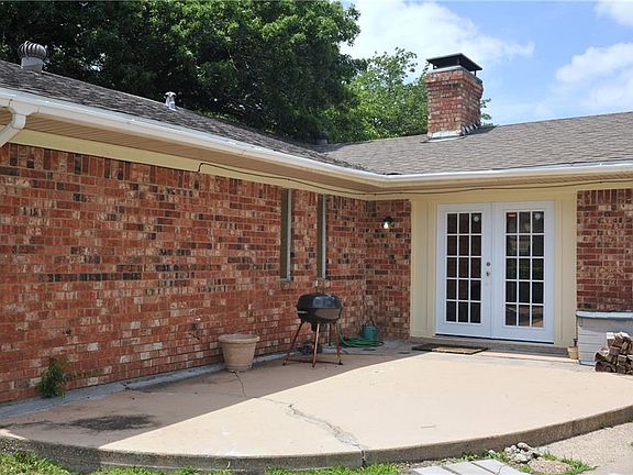 2nd image of 4222 Ashville Dr