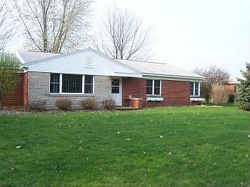 1st image of 19040 Sundale Dr