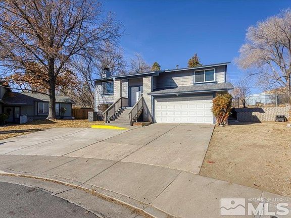 2nd image of 3395 Wilma Ct