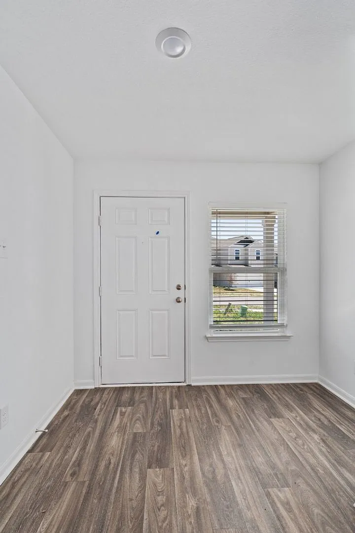 3940 Prairie Creek, New Braunfels, Texas 78132 — Photo 4