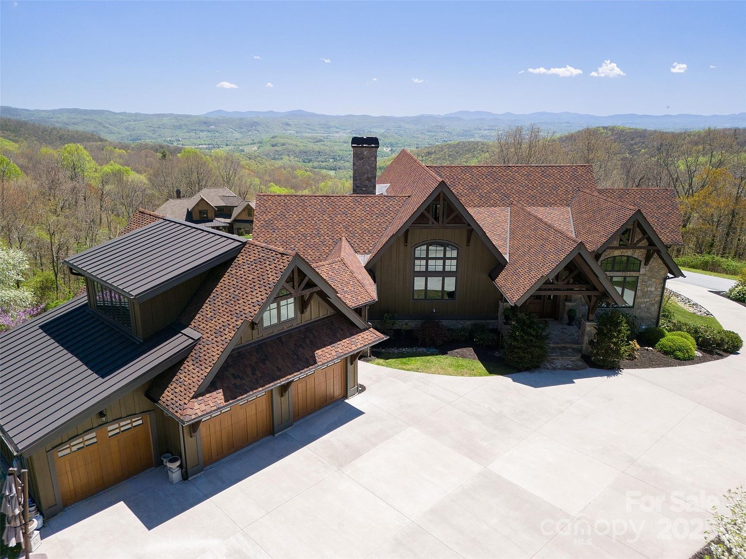 306 Dancing Bear Dr, Hendersonville, NC 28792 | Zillow