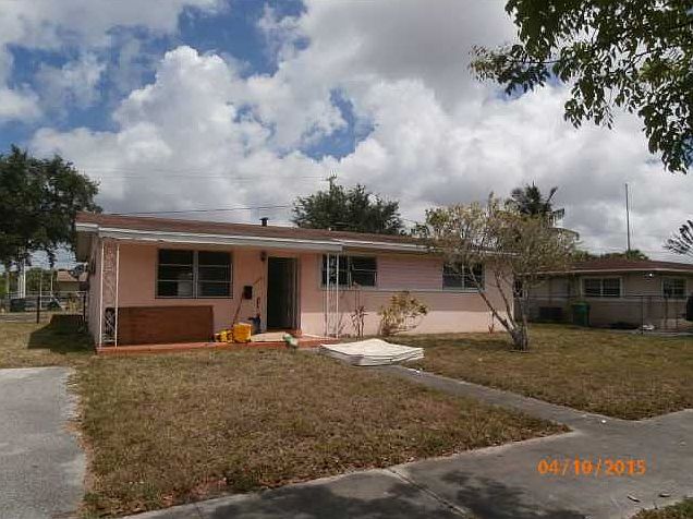 1st image of 1305 NW 182nd St