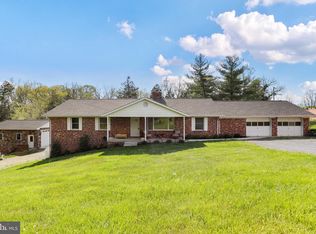 2947 Rittenour Rd, Edinburg, VA 22824