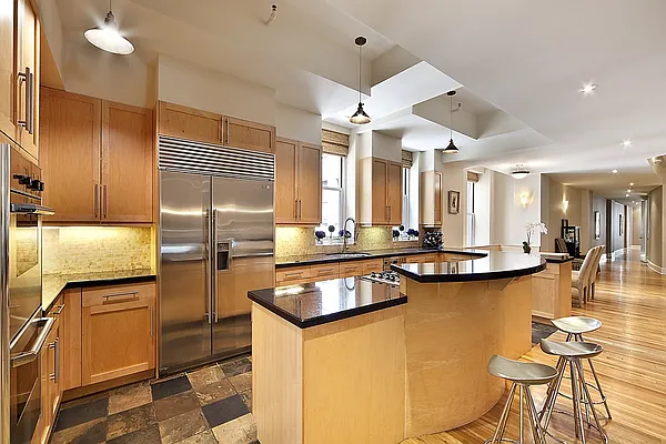 Rented by Nest Seekers International | media 66