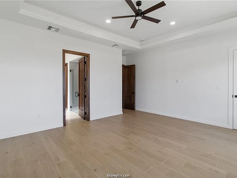 4558 Hicks Ln — Photo 25
