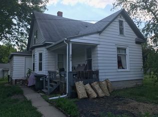 205 S Lynn St #A, Urbana, IL