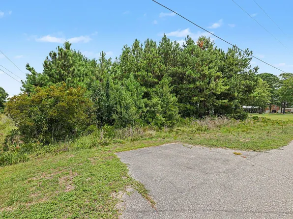 240 Calvary Rd., Little River, SC 29566