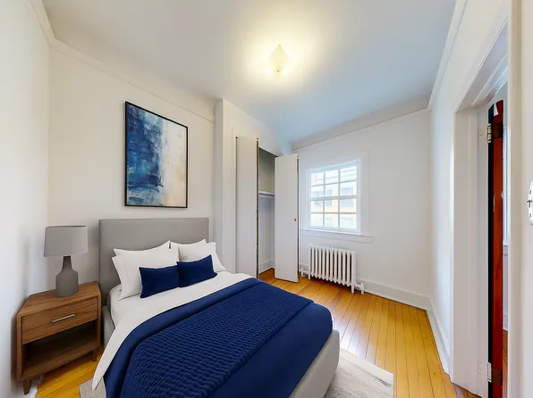 336 East 22nd Street image 2 of 11