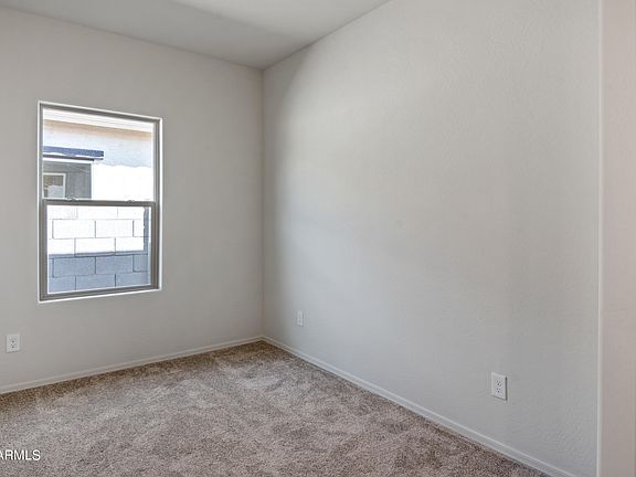 2nd image of 43559 W JUNIPER Avenue