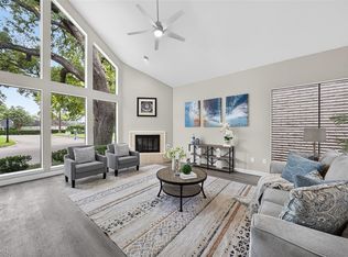 9592 Doliver Dr, Houston, TX 77063