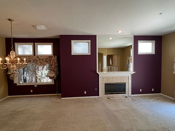 5th image of 2433 Oneida St #1