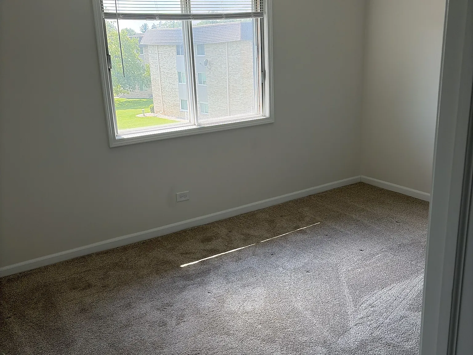 10712 Mary Lane - 3A — Photo 4