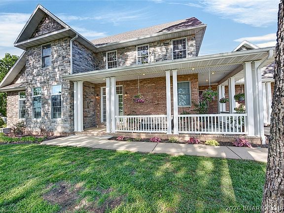 5th image of 16495 Pecan Dr
