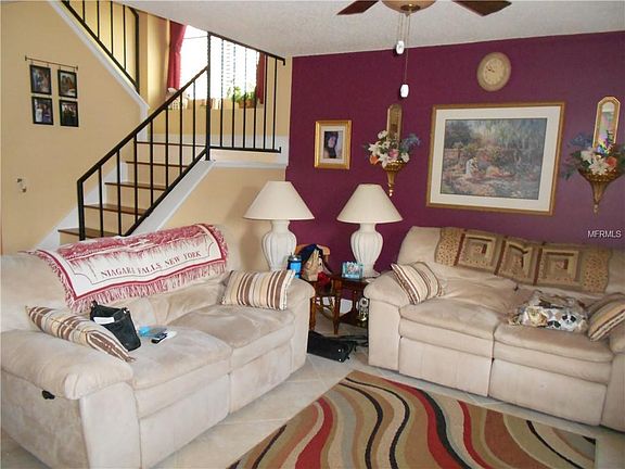 4th image of 2951 Embassy Ct