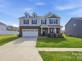 9251 Mackinaw Dr, Gastonia, NC 28056