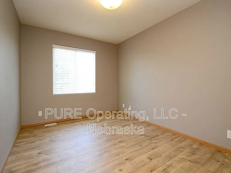 6110 S 188th St — Photo 18