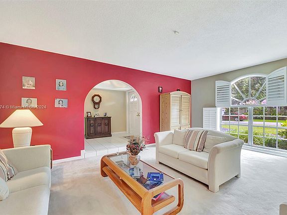5th image of 7915 SW 166th St