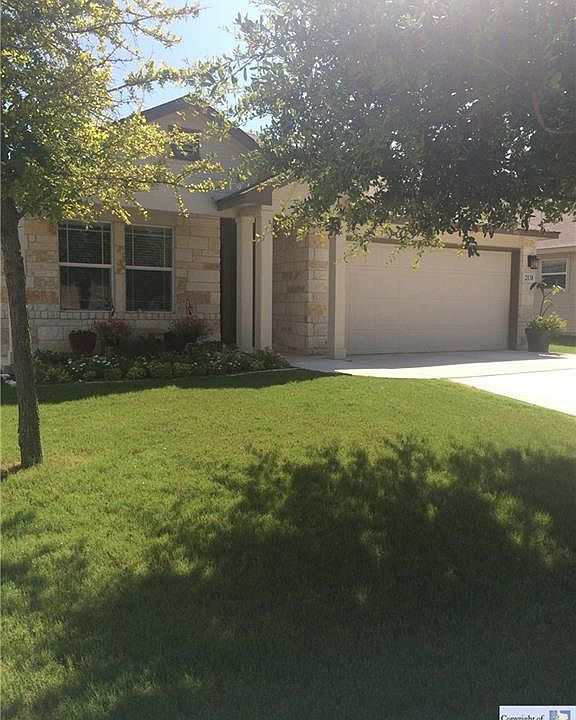 1st image of 2138 Wiltshire Dr