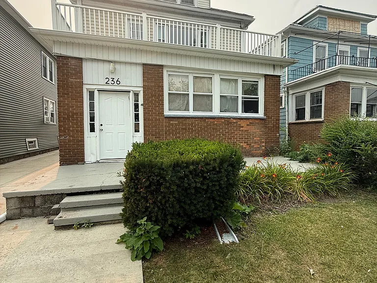 236 Lovering Ave — Photo 15
