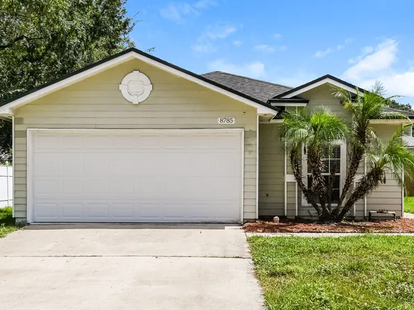 8785 Chambore Dr, Jacksonville, FL 32256