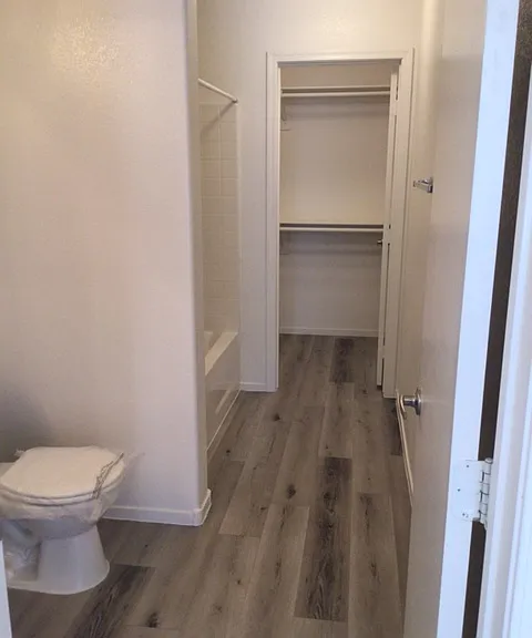 4330 Woodwell St #0 — Photo 6