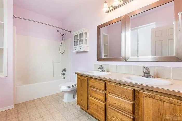 3453 SW Newberry Ave — Photo 3
