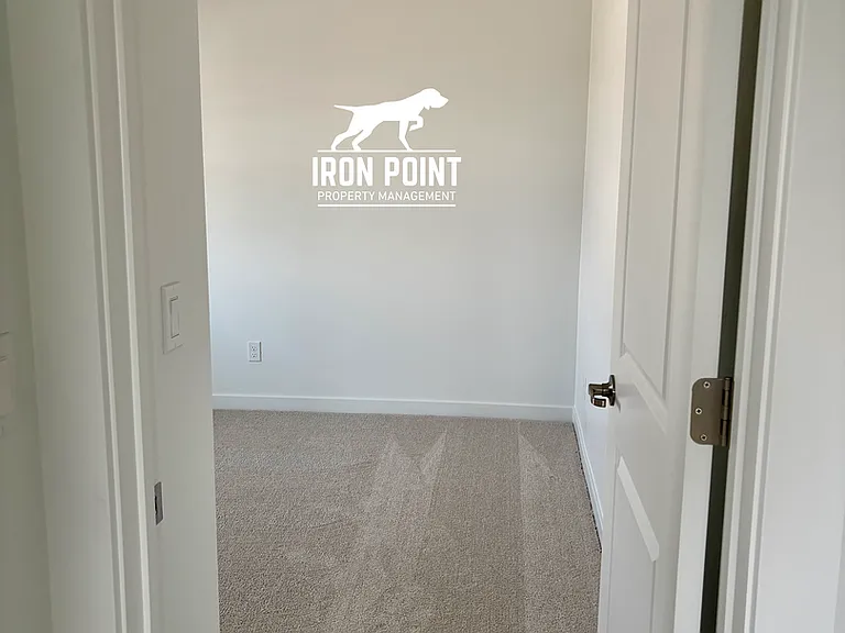 8285 W White Willow St — Photo 32