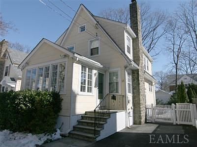 1st image of 11 Franklin Ave