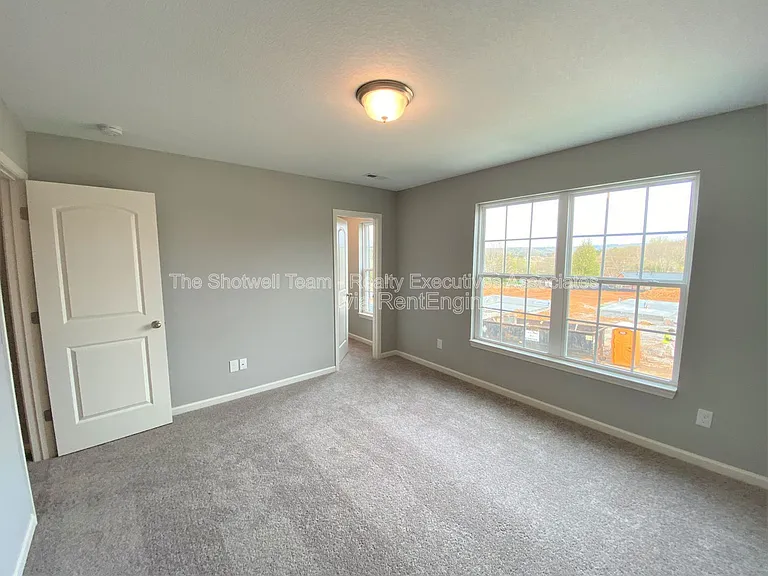 7852 Beeler Farms Ln — Photo 22