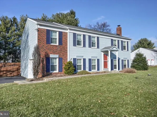 2493 Blacksmith Way, East Petersburg, PA 17520