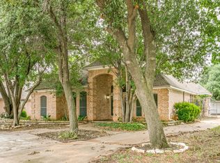 3205 McLain Rd, Bedford, TX 76021