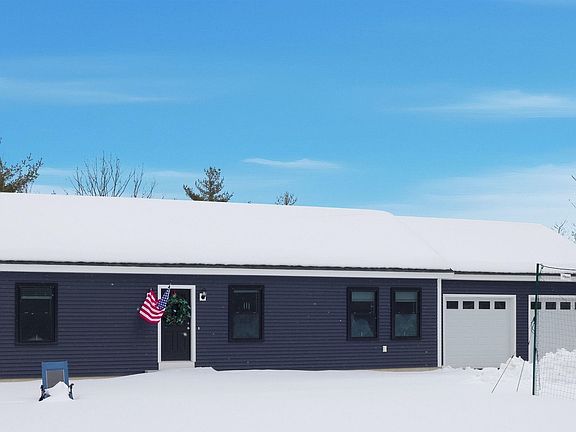 2nd image of 33 West Meadow Road