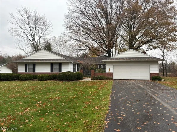 179 Brentview Dr, Grafton, OH 44044