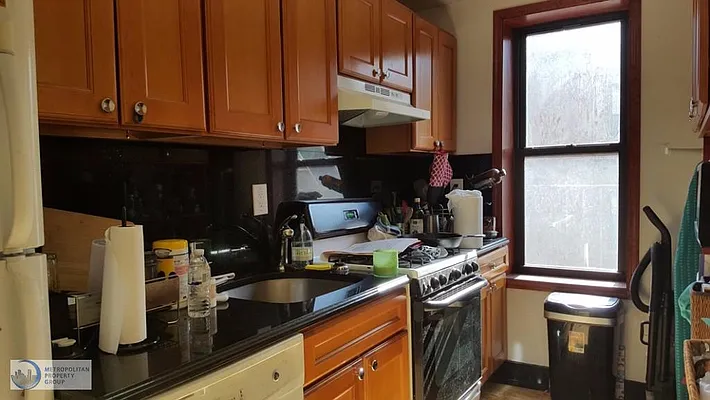 Rented by Metropolitan Property Group | media 48