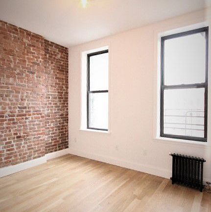 3rd image of 151 Norfolk St APT 5C