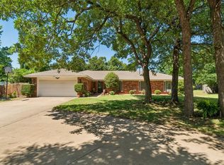 4409 Martin Dr, Edmond, OK 73034