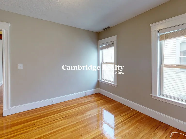 72-74 Harlow St #74T — Photo 15