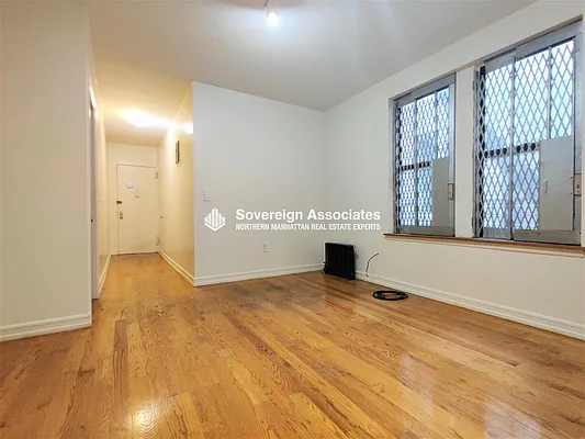 Rented by Sovereign Associates | media 9