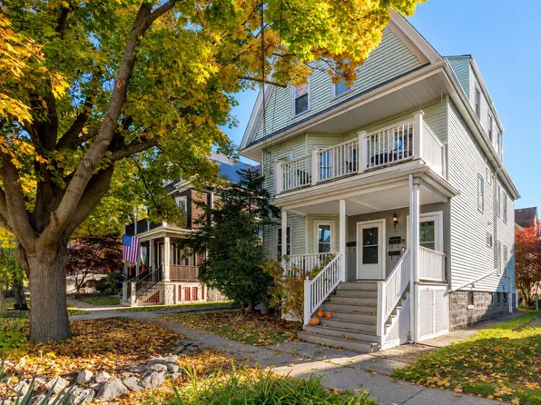 121 Highland Rd #1, Somerville, MA 02144