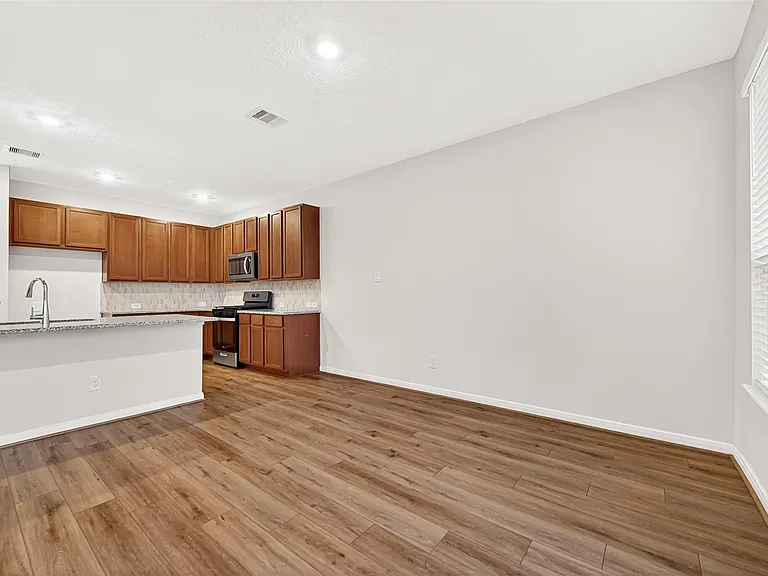 12602 Blue Jay Cove Ln — Photo 13