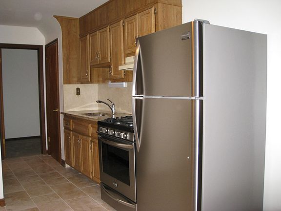 Eat in kitchen