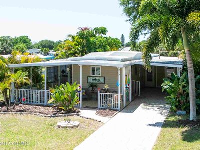 717 Barefoot Blvd, Barefoot Bay, FL, 32976